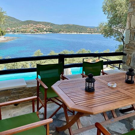 Villa Valia: Traditional Luxurious Residence Pyrgadikia Bagian luar foto