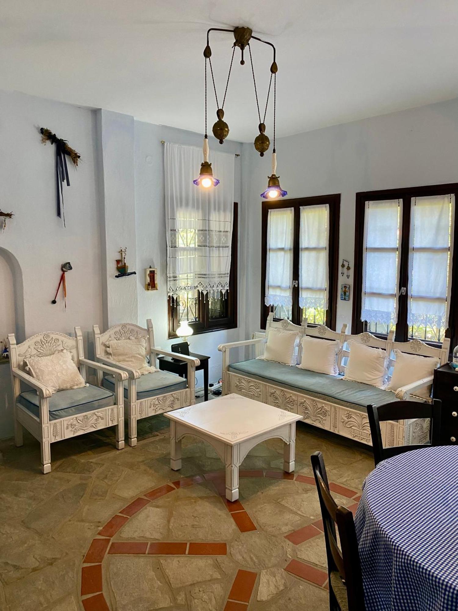 Villa Valia: Traditional Luxurious Residence Pyrgadikia Bagian luar foto